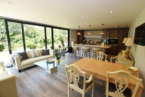3 bedroom detached bungalow for sale, Rollswood Drive, Solihull