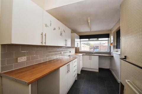 3 bedroom terraced house for sale, North Road, Hull