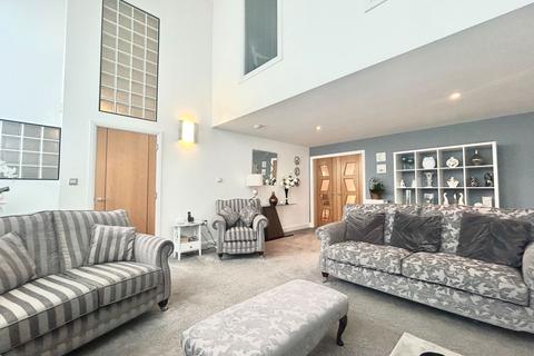 undefined, High Holborn, Sedgley DY3