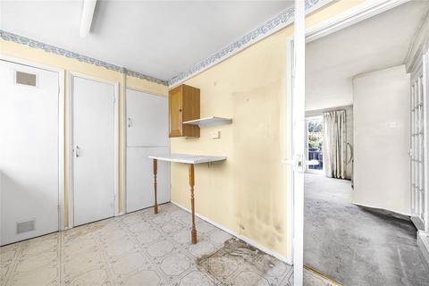 undefined, Meadow Way, Woking GU24