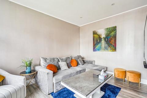 undefined, Kenton Lane, Harrow Weald, Harrow, HA3