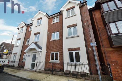 1 bedroom flat for sale, Chapel Court, Newport PO30