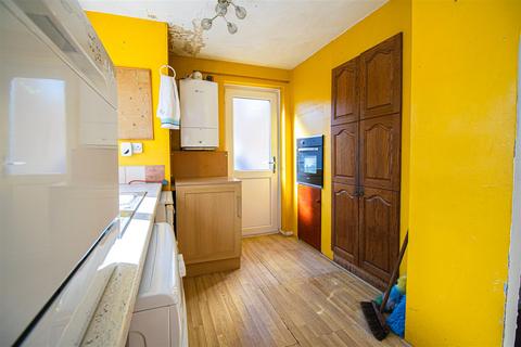 undefined, 2-Bed Semi-Detached House for Sale on Rydal Close, Fulwood, Preston