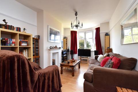 3 bedroom terraced house for sale, Bexhill Road, London, SE4