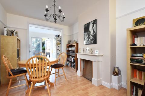 3 bedroom terraced house for sale, Bexhill Road, London, SE4