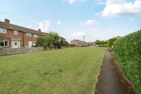 undefined, Kings Close, Thame, Oxfordshire, OX9 3DB
