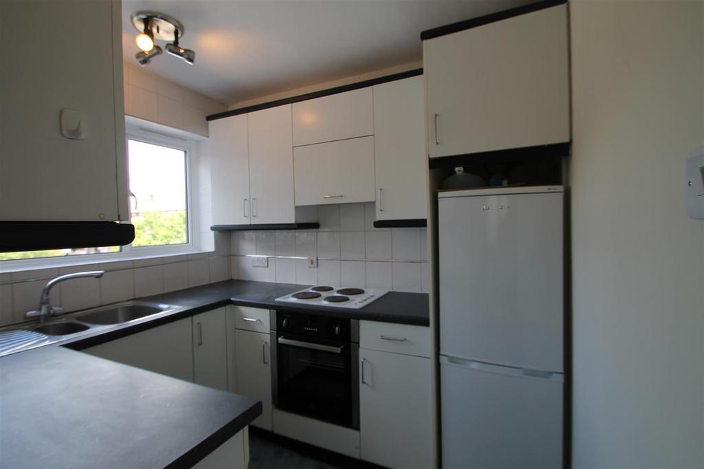 Kitchen: