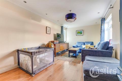 undefined, Whitmore Close, London, N11