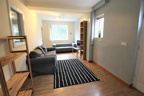 Becketts Park Crescent, Headingley, Leeds, LS6 3PH