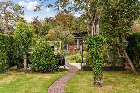 12, Hall Cottages Barnham Road, Eastergate, Chichester, PO20 3RS