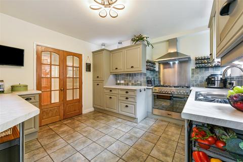 12, Hall Cottages Barnham Road, Eastergate, Chichester, PO20 3RS