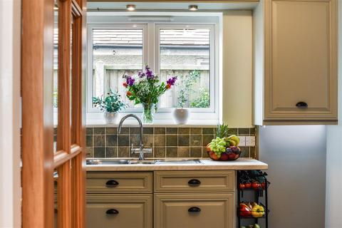 12, Hall Cottages Barnham Road, Eastergate, Chichester, PO20 3RS
