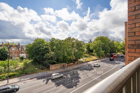 1 bedroom flat for sale, Brixton Hill, SW2