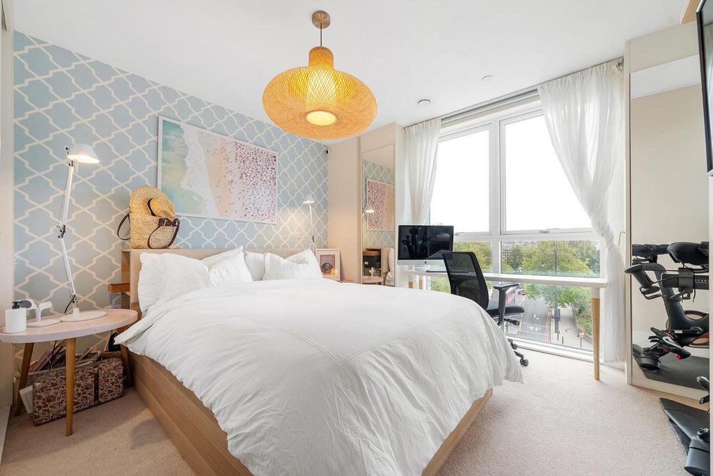 Bedroom.JPG