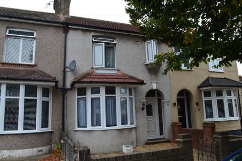 Sunningdale Avenue, Rainham, RM13