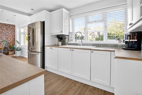 6 Ardingly, Bracknell, RG12 8XR