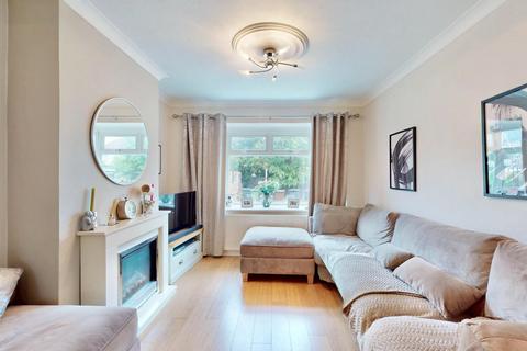 7 The Chase, Chadwell Heath, Romford, RM6 6UR