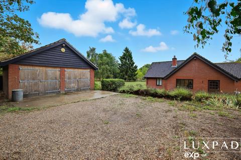 undefined, Ash Street, Ipswich IP7