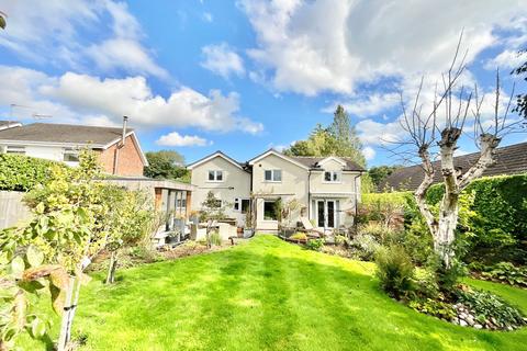 4 bedroom detached house for sale, Highlows Lane, Yarnfield, ST15