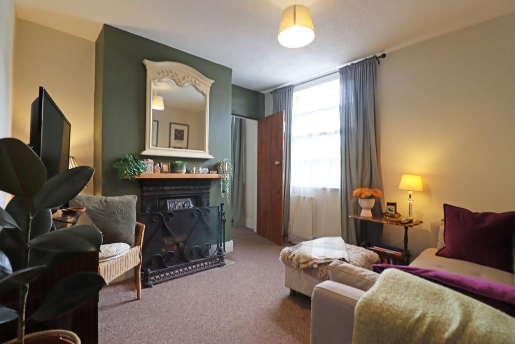 Sitting room3