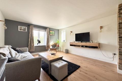 3 bedroom semi-detached house for sale, Main Road South, Dagnall, Berkhamsted HP4