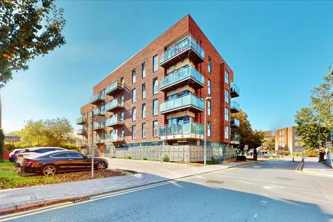 2 bedroom flat for sale, Chancellor Way, Dagenham, RM8