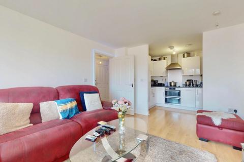2 bedroom flat for sale, Chancellor Way, Dagenham, RM8