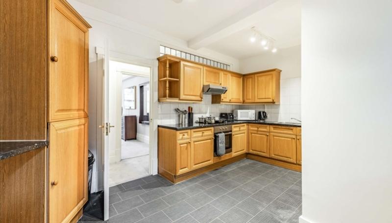 Lg p1124 637805404974049281