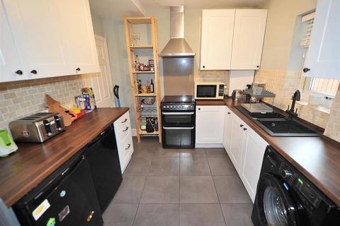 35 Eldon Road, Irlam, Manchester, M44 6DE
