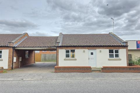 2 bedroom detached bungalow for sale, Commercial Road, Spalding