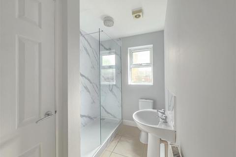 2 bedroom detached bungalow for sale, Commercial Road, Spalding