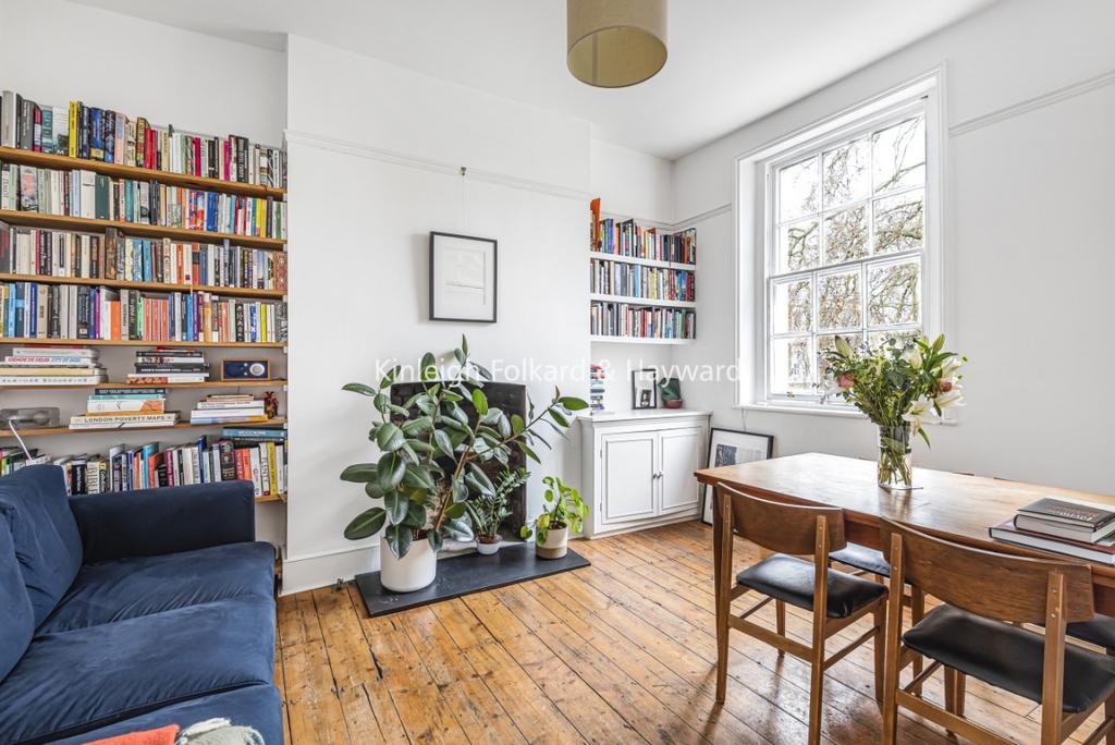 Albert Square, Vauxhall, London, SW8 2 bed flat - £2,175 pcm (£502 pw)