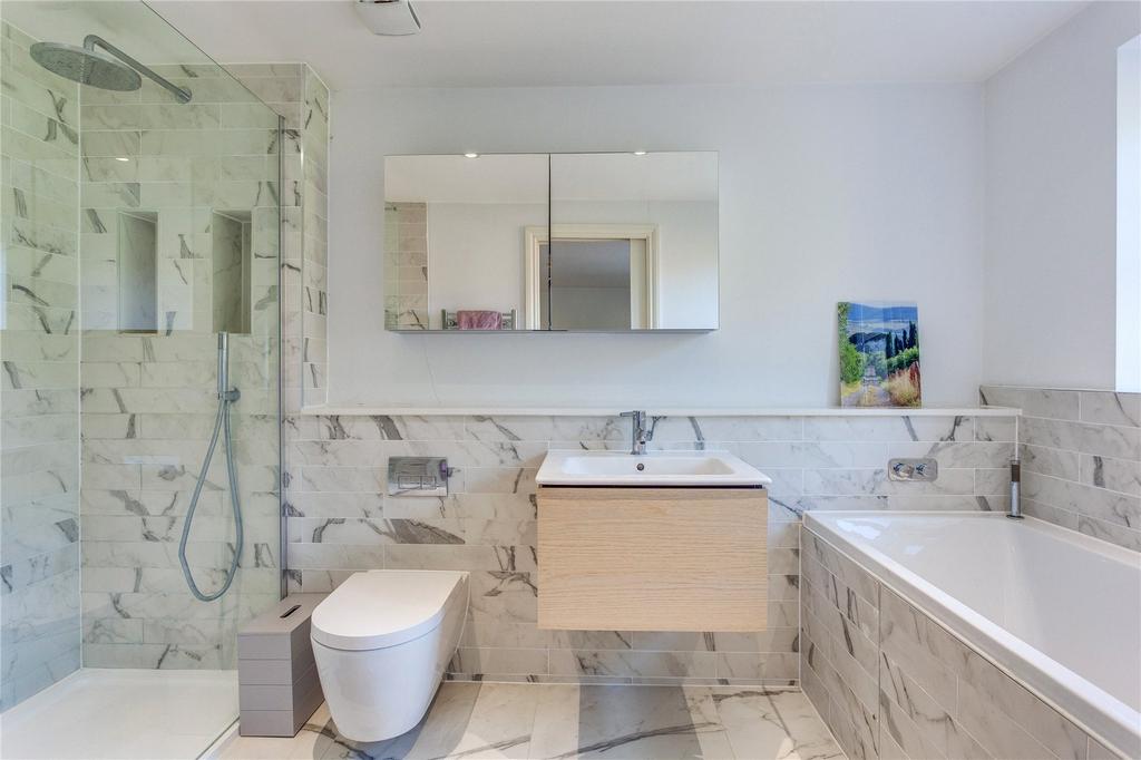 Primary Ensuite