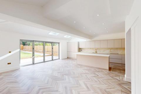 3 bedroom semi-detached house for sale, Newbrook Road, Atherton, M46