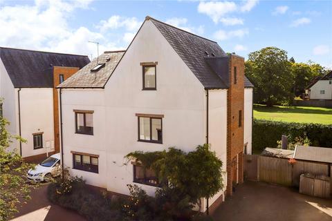 4 bedroom semi-detached house for sale, Langham Court, Farnham, Surrey, GU9