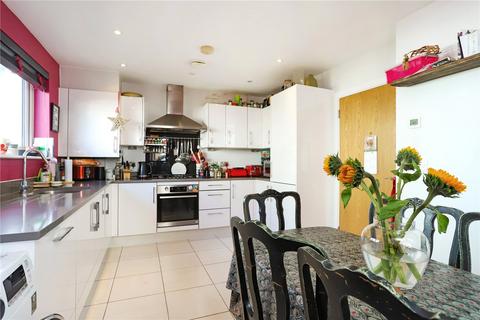 4 bedroom semi-detached house for sale, Langham Court, Farnham, Surrey, GU9