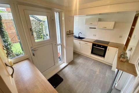 2 bedroom terraced house to rent, Low Willington, Crook DL15