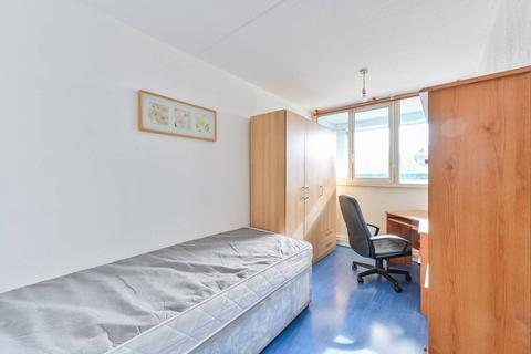 3 bedroom flat to rent, Mallory Street, Lisson Grove, London, NW8