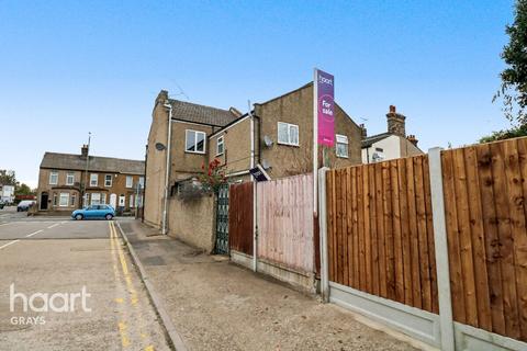 1 bedroom flat for sale, London Road, Grays