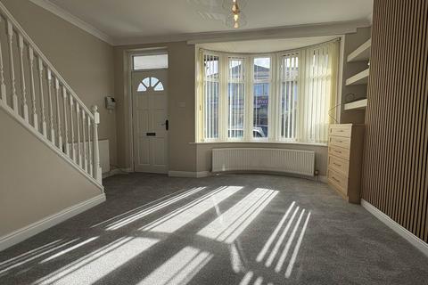 2 bedroom terraced house for sale, Shaw Road, Royton