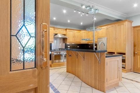 7 bedroom detached house to rent, Harborne Road, Birmingham B15