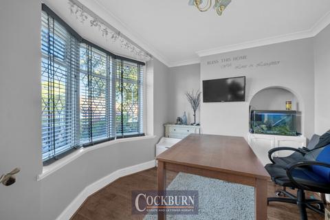 18 Ravensworth Road, London, SE9 4LW