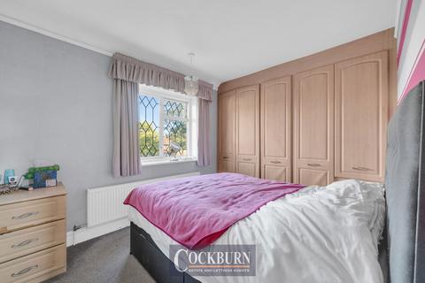 18 Ravensworth Road, London, SE9 4LW