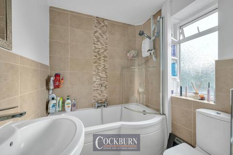 18 Ravensworth Road, London, SE9 4LW
