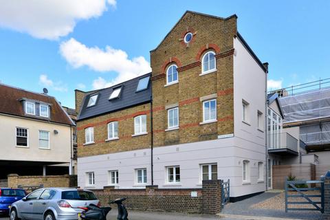 1 bedroom flat to rent, Stanley Gardens, Acton, London, W3