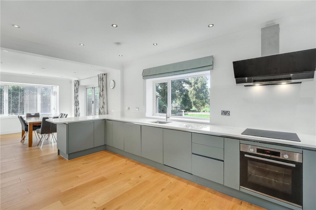 Kitchen Diner