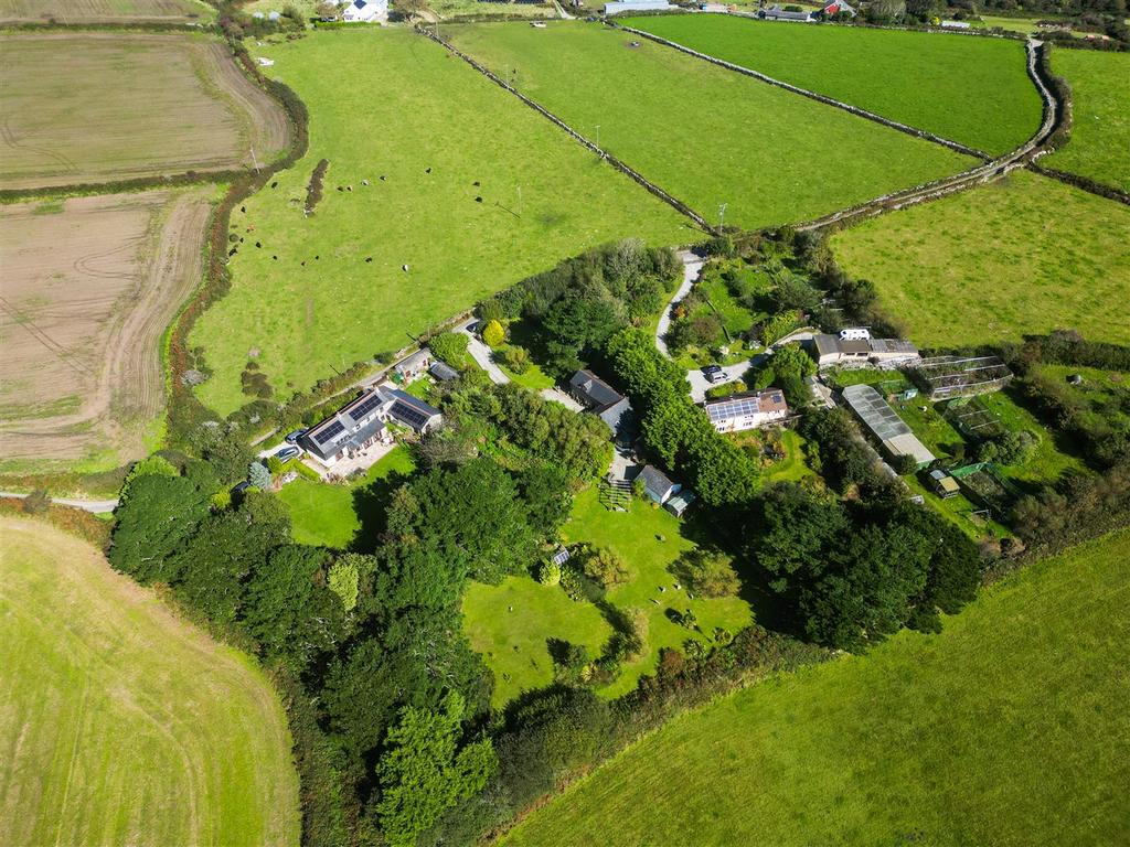 Croft Rose Barn Drone-8.jpg