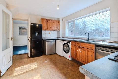 8 bedroom detached house for sale, Sickleholm Drive, Leicester LE5