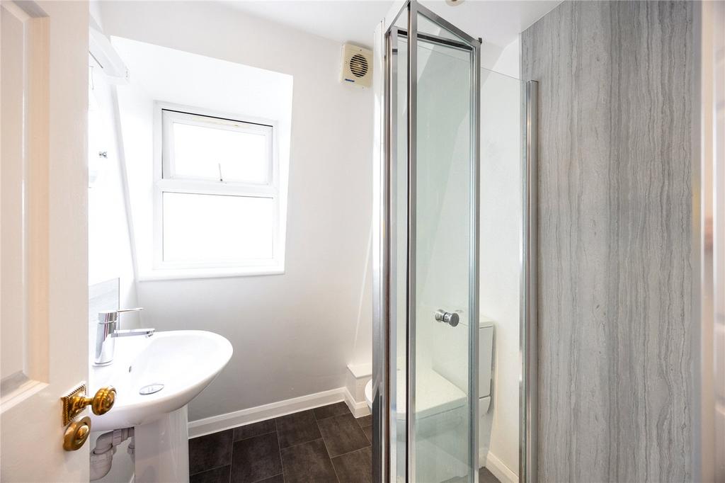 En Suite Shower Room