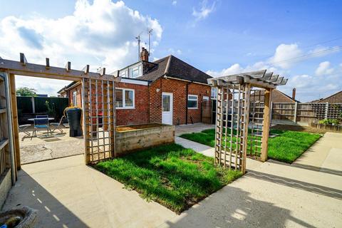 4 bedroom chalet for sale, Clipstone Crescent, Leighton Buzzard